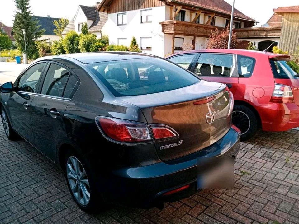 MAZDA 3 BL SEDAN 1.6 BENZINER BAUJAHR 2011 in Hausen i. Niederbayern