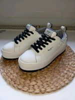 Sneaker in Weiß von Pepe Jeans London Nordrhein-Westfalen - Dorsten Vorschau