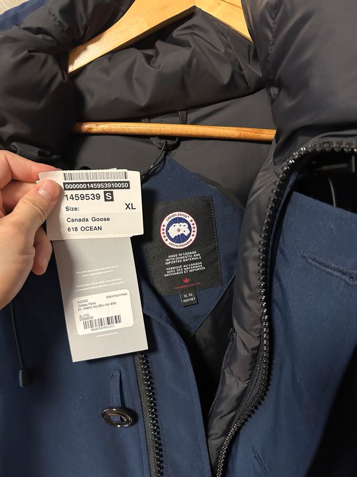 Canada Goose Chateau Parka Winterjacke Navy Gr. XL in Jülich