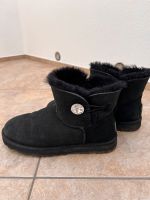 Original Uggs Boots in schwarz Bayern - Mettenheim Vorschau