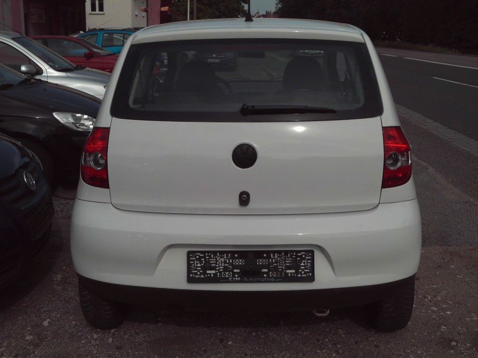 Volkswagen Fox Basis 1,2 Gepflegt*TÜV=NEU in Schwaig