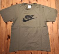 Vintage Nike Classic T-Shirt in khaki Hannover - Mitte Vorschau