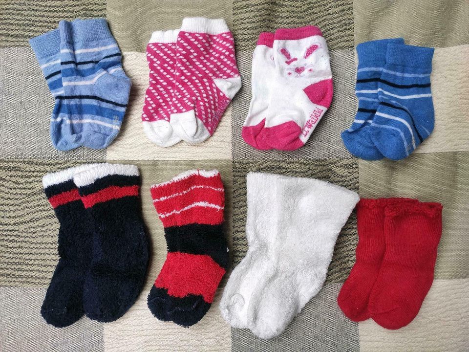 Babysocken, Größe 72-68, alle zusammen für 1 Euro in Rostock