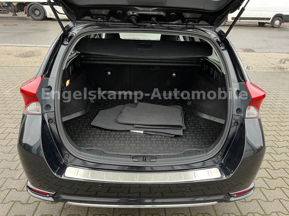 Toyota Auris 1.8 Touring Sports/NAVI/SCHECKH./ALLW./1HD in Oer-Erkenschwick