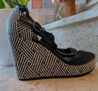 schwarze High Heel Sandaletten s. Oliver Gr. 37 Hessen - Gemünden Vorschau