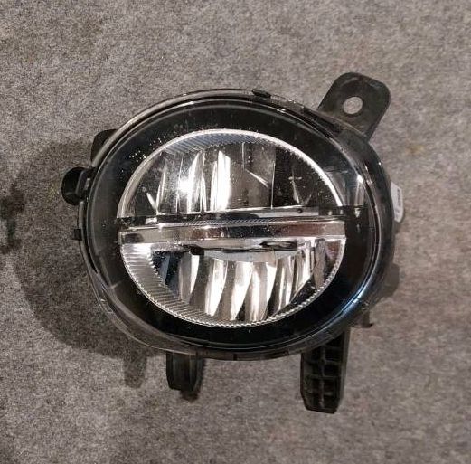 BMW 1er F20 3er f30 4er f32 NEBELSCHEINWERFER LED 7315559 links in Werne