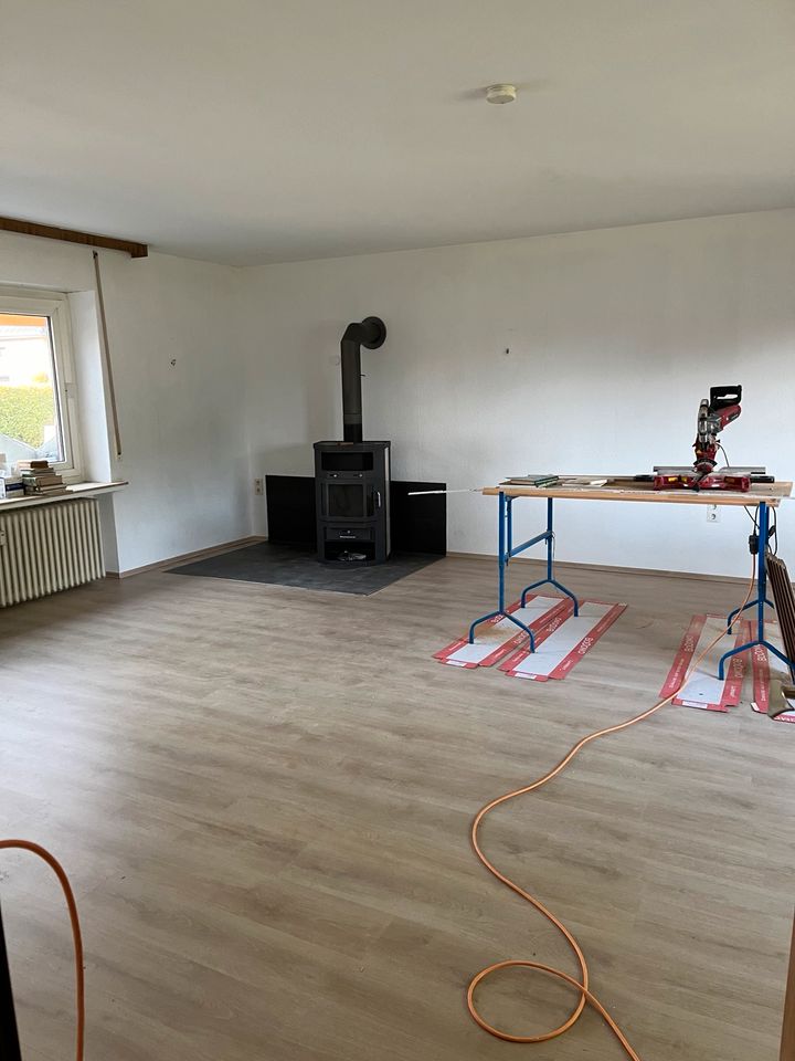 2 Zimmer Seniorenwohnung mit Ofen in Mardorf in Neustadt am Rübenberge