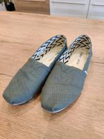 ❤️ NEUWERTIGE Toms ALPARGATA Slipper grün Größe 39 Brandenburg - Frankfurt (Oder) Vorschau