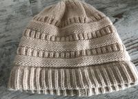 Ungetragen Beanie Da. Strickmütze m. Zopfloch weich u warm Creme Hessen - Schöffengrund Vorschau