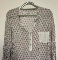 Tredy Bluse mit Pailetten, Größe 3, ca. 44 Baden-Württemberg - Eppelheim Vorschau
