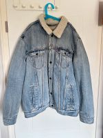 Levi’s Jeans Jacke, Größe L mit Fell , Top Zustand Nordrhein-Westfalen - Lünen Vorschau