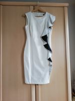 Weißes Abendkleid, schwarze Applikation von Orsay Größe 36 / 38 Niedersachsen - Hameln Vorschau