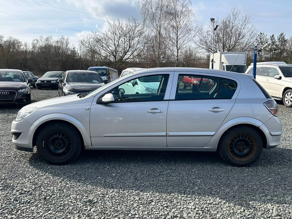 Opel Astra H Lim. Edition in Hermsdorf
