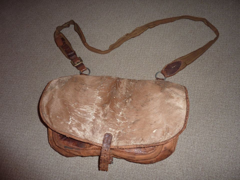 Jägertasche - uralt in Hartmannsdorf