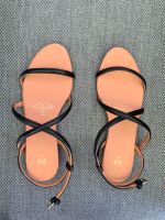 Sandalen schwarz H&M 37 Niedersachsen - Staufenberg Vorschau