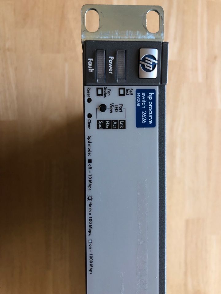 HP procurve Switch 2626 J4900B mit 230V Netztstecker in Fürstenzell