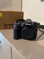 Nikon D7000 mit externem Auslöser  mit Feststellfunktion Bayern - Waltenhofen Vorschau