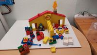 Großes Lego Duplo Puppenhaus Konvolut viele Sondersteine Figuren Nordrhein-Westfalen - Warstein Vorschau