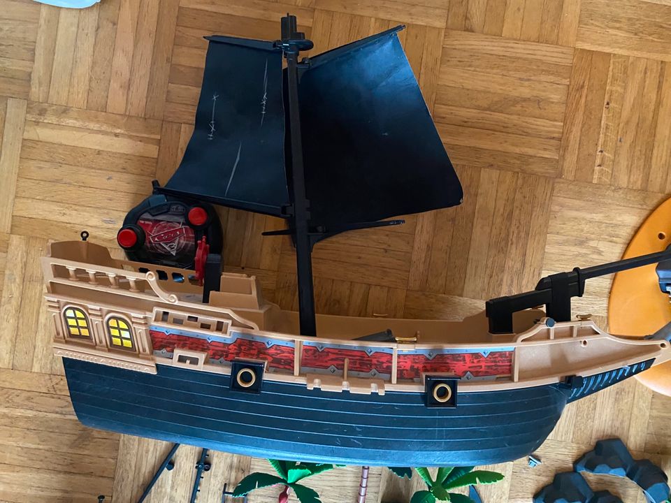 XXL PLAYMOBIL Set mit Piratenschiff, PiratenInsel, Leuchtturm uvm in Bodenheim