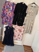 Kleid Kleidbluse Strickjacke Mantel Sommerkleider 40-42-44-M L Gr München - Schwabing-Freimann Vorschau