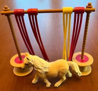 Schleich Farm World Pony mit Flattervorhang Nordrhein-Westfalen - Mechernich Vorschau