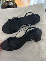Sandaletten H&M NEU Niedersachsen - Bückeburg Vorschau