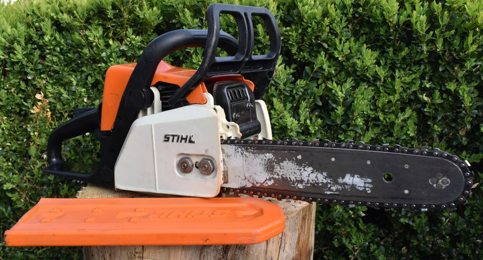 STIHL MS 017 mit Zubehörpaket in Homberg (Efze)