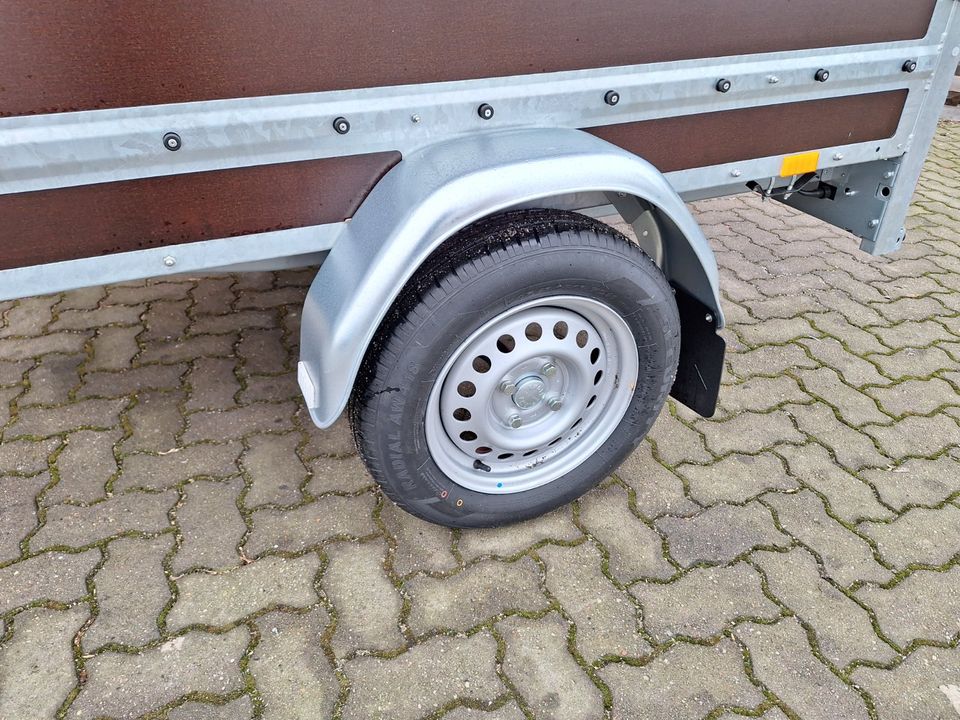 Tieflader STEMA Pkw-Anhänger 750 Kg Holzanhänger Aktion 2x1,15 m in Lutherstadt Wittenberg