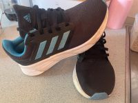 Adidas Turnschuhe gr.40 Hessen - Marburg Vorschau