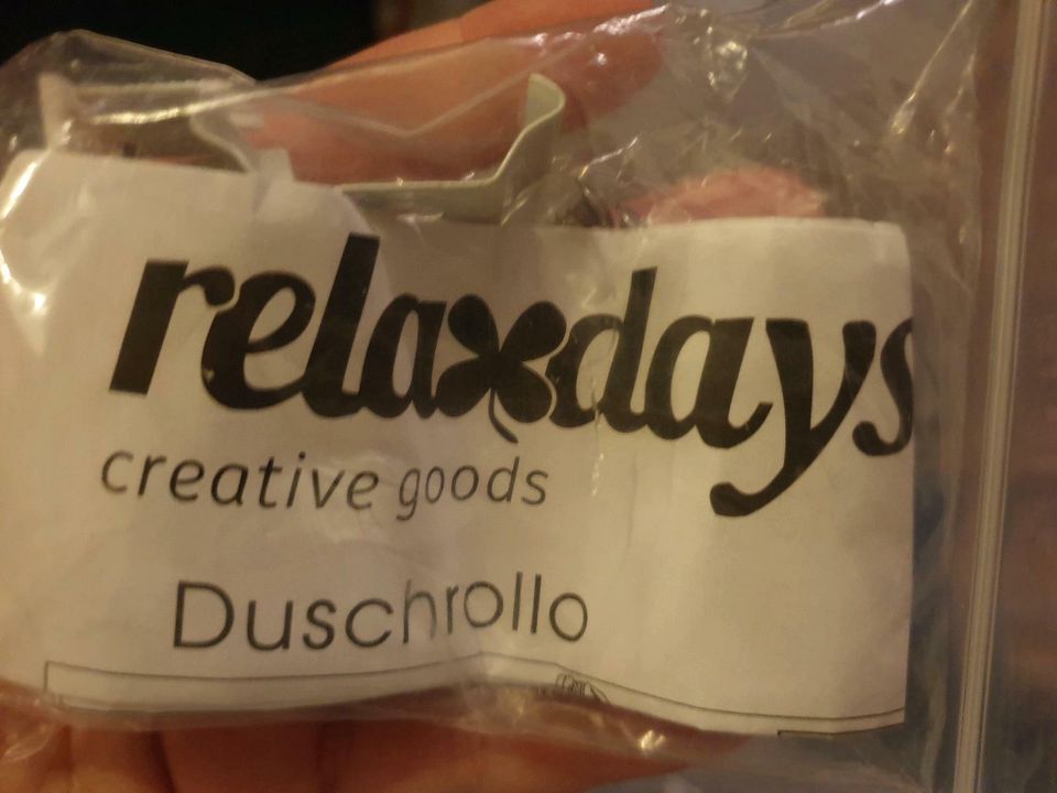 Duschrollo von relaxdays in Weilheim i.OB