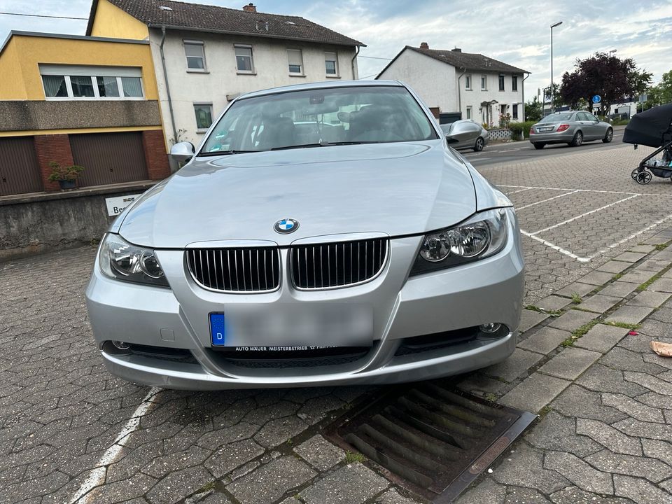 BMW 318i E90 in Münster-Sarmsheim