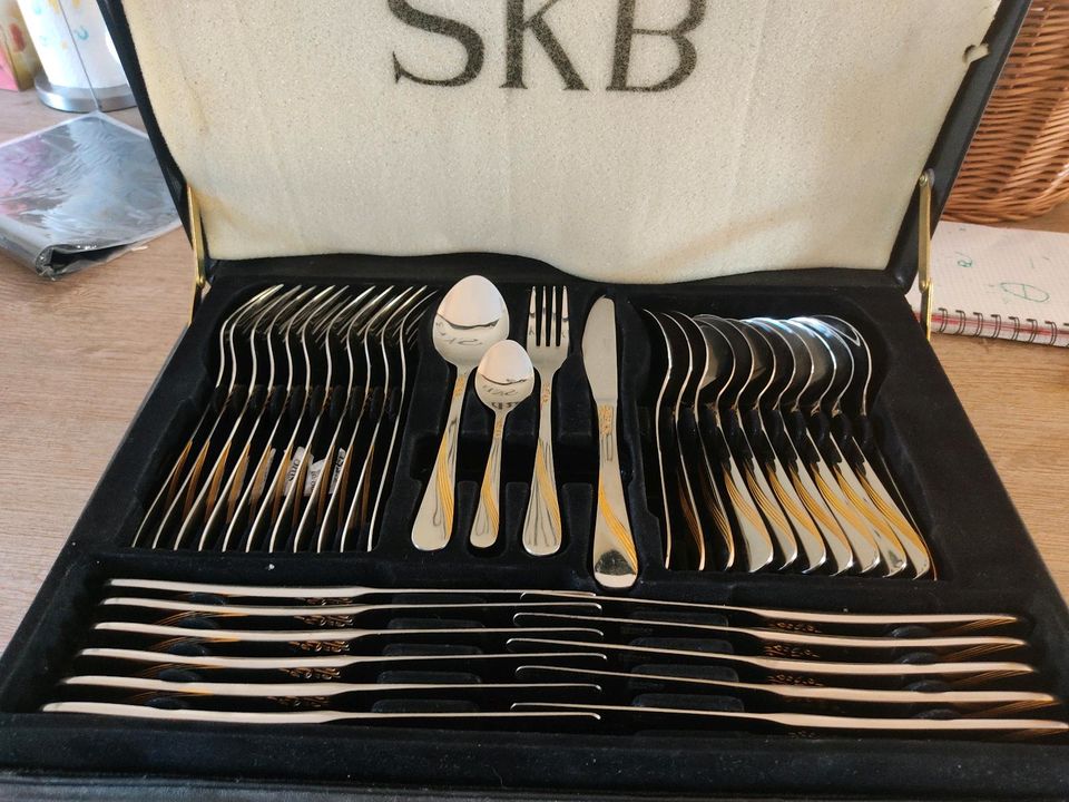 SKB Besteckkoffer neuwertig in Kiel