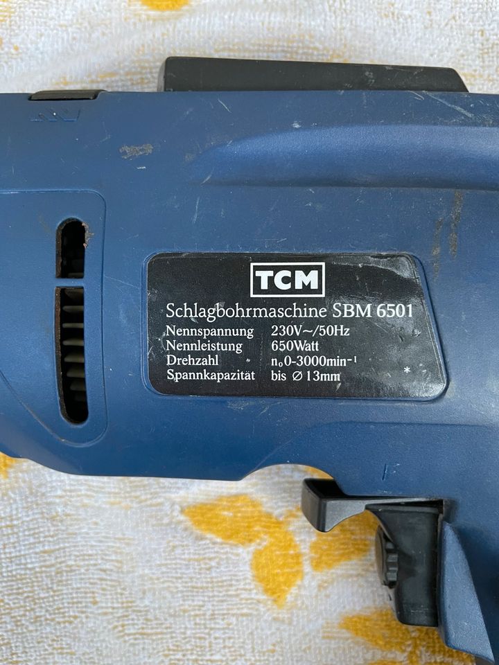 Schlagbohrmaschine 650 Watt in Zirndorf