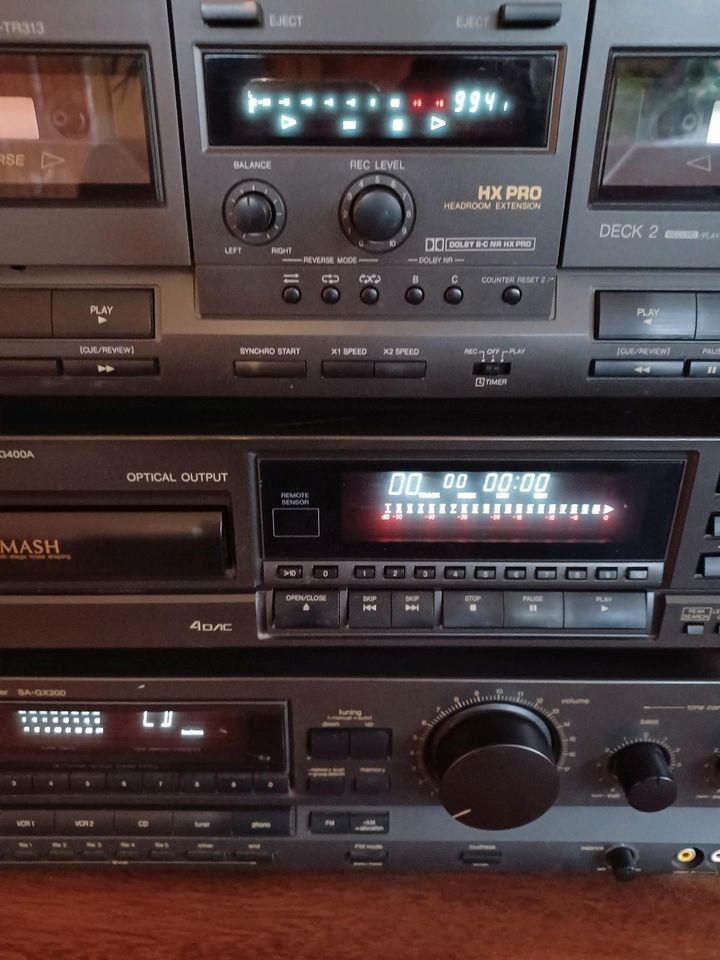 Technics Stereoanlage Verstärker CD-Player Doppelkasettendeck in Diepholz