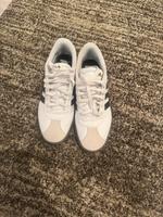 Adidas Schuhe, Größe 48 Bielefeld - Brackwede Vorschau