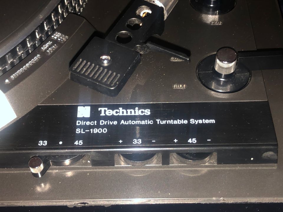 TECHNICS Direct Drive SL1900 Automatic, Plattenspieler, in Neuss