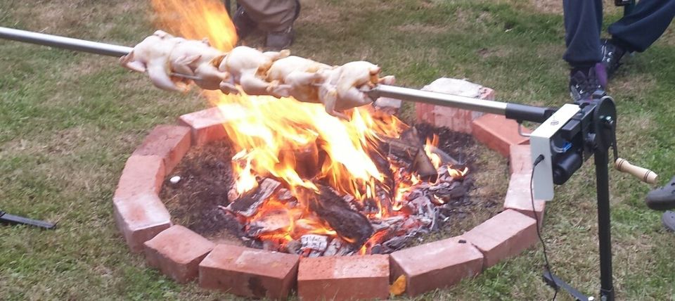 Spanferkelgrill, Lammgrill, Hähnchengrill,  Spießgrill mieten in Neuhof