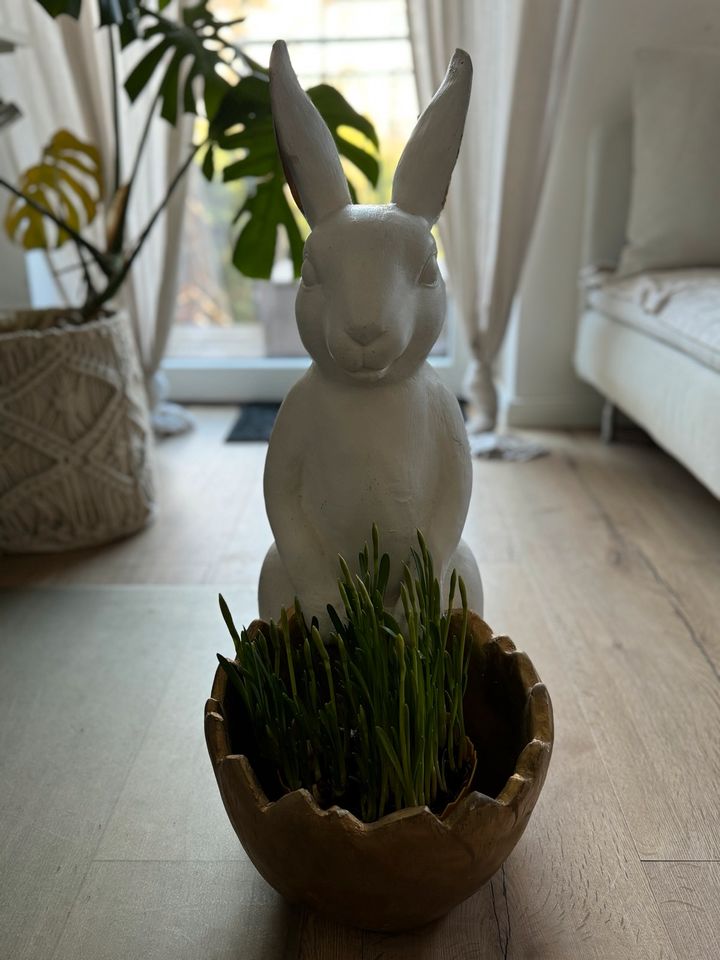 XXL Osterhase / Hase Figur, 70cm hoch in Berlin