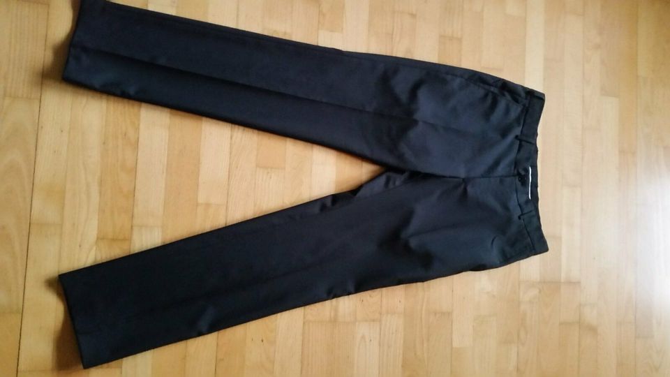 Herren Anzugs Hose Esprit Gr. 48 schwarz in Kirchen (Sieg)