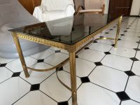 Antiker Tisch mit Glasplatte und goldenem Metallgestell Niedersachsen - Tespe Vorschau