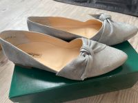 Paul Green Ballerina Pumps, NEU, Größe 6,5 , silber Thüringen - Gotha Vorschau