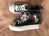 Mickey Mouse schwarz Lederoptik Schuhe in Größe 40 Nordrhein-Westfalen - Herne Vorschau