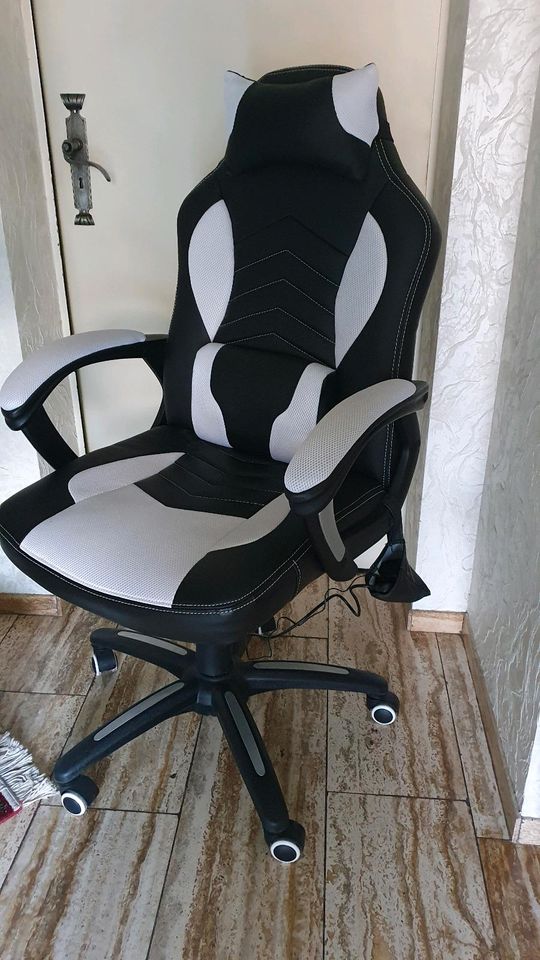 Gaming Stuhl mit Heizung und Massage schwarz weiß NEU