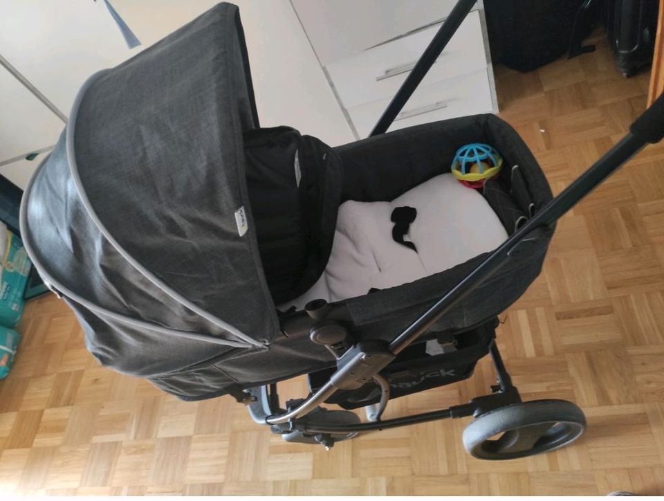 Kinderwagen in Ditzingen