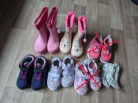 Schuhe Größe 25 Mädchen Halbschuhe, Stiefel und Turnläppchen Bayern - Lautertal Vorschau