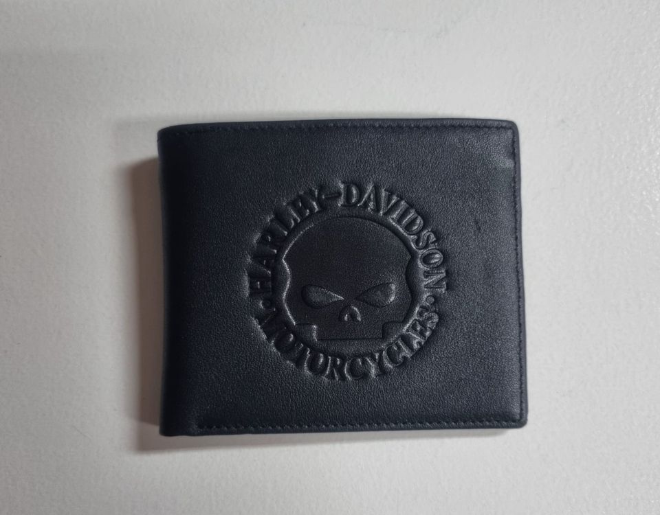 Genuine Leather Wallet Willie G Skull eingepresst in Penkun