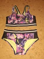 Bikini / Badeanzug / Sport Bikini von H&M Gr. 134/140 Mädchen Bayern - Leutershausen Vorschau