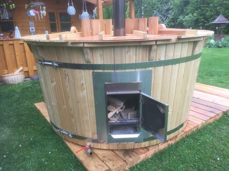 Holz Badefaß 34KW Ofen 200 cm NEU Hottub Badezuber Bottich in Hüllhorst