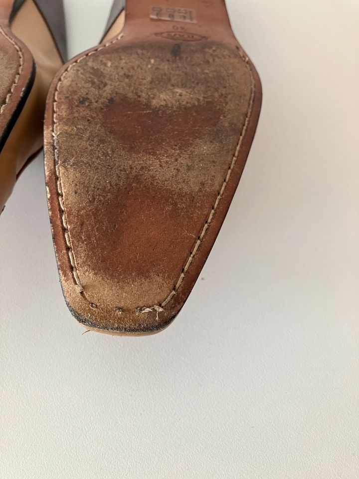 Tod‘s Mules Größe 40 in Osterode am Harz
