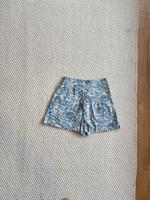 Kurze Hose Muster H&M blau weiß Damen Gr. S Shorts Hotpen Hessen - Volkmarsen Vorschau